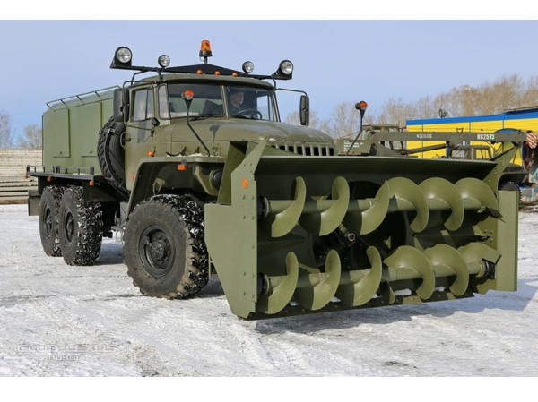 Снегоочиститель шнекороторный КО-605 (на Урал-43203-1211-10)